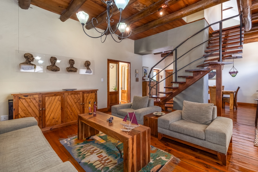 6 Bedroom Property for Sale in Paarl Central Western Cape